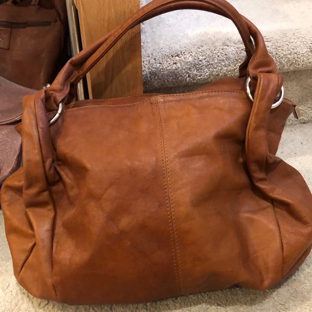 VINTAGE ITALIAN LEATHER HOBO